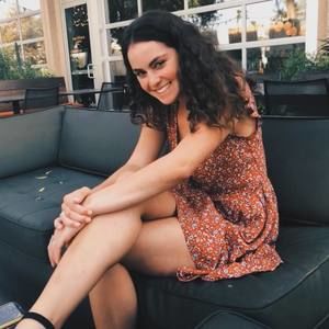 Meet your Posher, Jillian